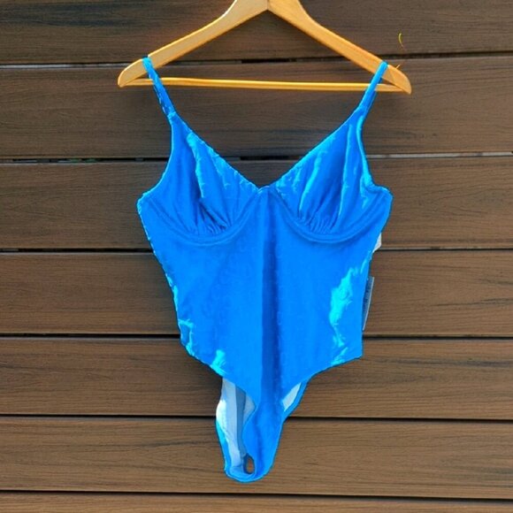 Cupshe Jacquard W-Wire Cheeky High-Leg One Piece Swimsuit - Large NWT - Picture 4 of 8